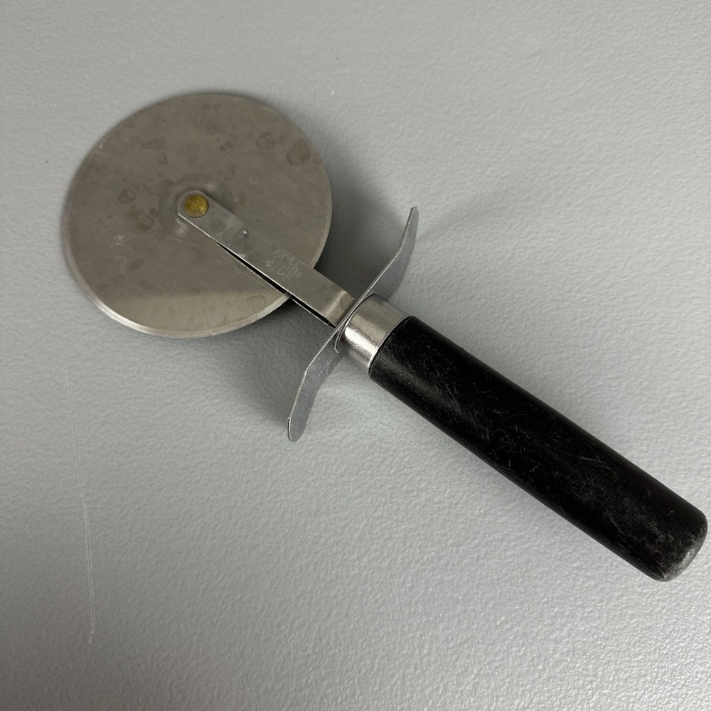 The Pampered Chef Pizza Cutter Slicer #1301 Stainless Steel - No Blade Cover